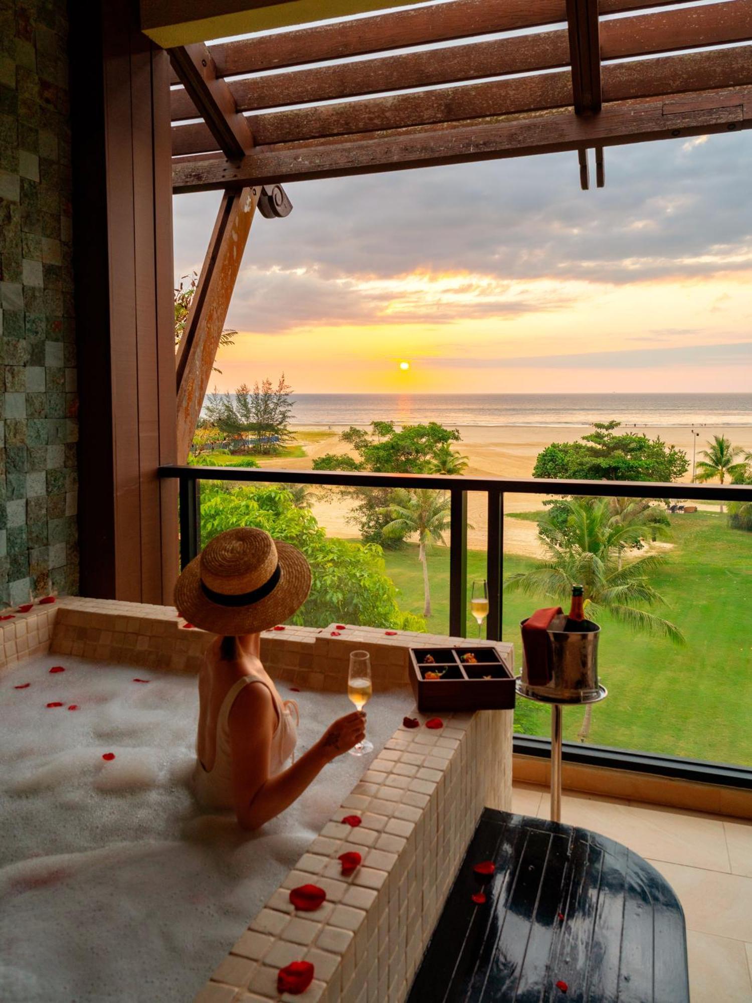 Shangri-la Rasa Ria, 5*
